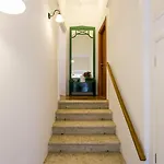 Posat Konukevi 3*