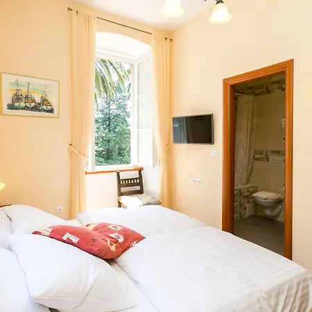 Posat Casa de hóspedes