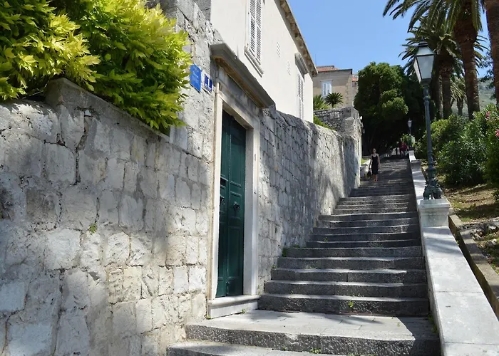 Guest house Posat 3*